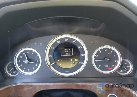 2012 Mercedes-Benz E 350 4Matic из США, поврежденный, VIN WDDHF8JBXCA547183